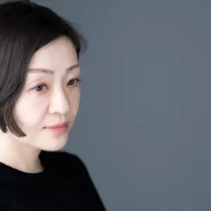 Retrato de  Sayaka Murata
